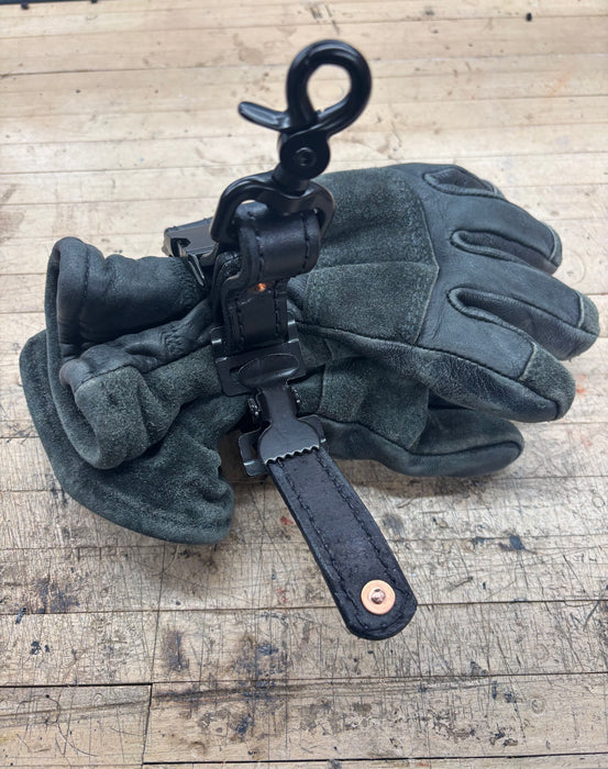 Hoseman Leather Glove Holder
