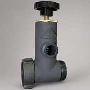 Cascade adjustable pressure relief valve with 1½-inch hose threads