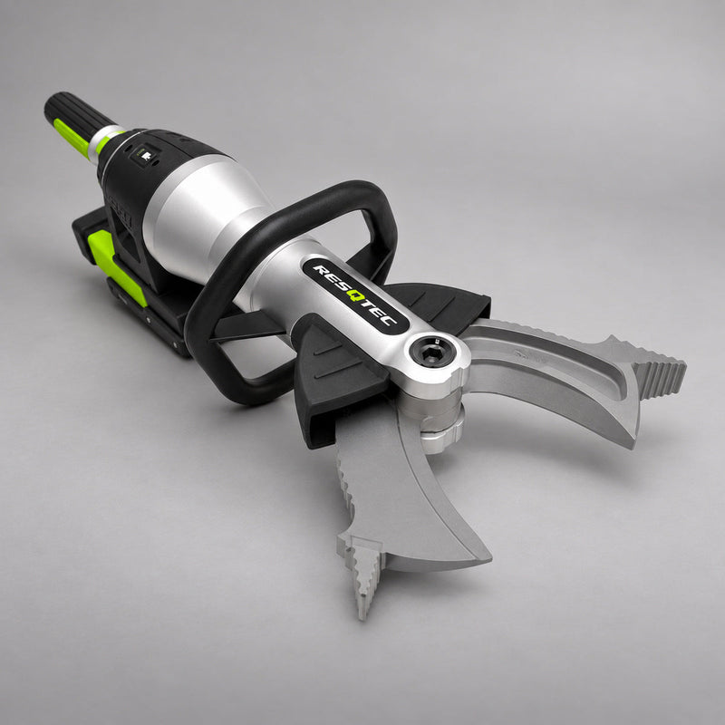 RESQTEC G4WX EDD Frontliner showing its cutting blades