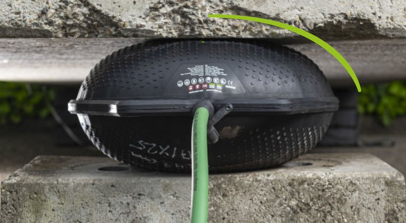 Oval profile of an inflated LT ONE lifting bag supporting concrete