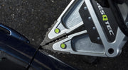 RESQTEC X2 EDD duck-beak tips inserted into a vehicle panel gap